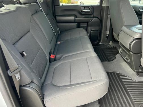 2023 Chevrolet Silverado 2500 Custom