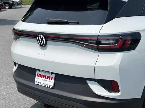 2025 Volkswagen ID.4 Pro