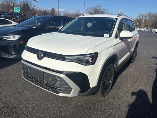 2025 Volkswagen Taos 1.5T SE