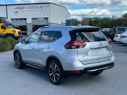 2018 Nissan Rogue SL