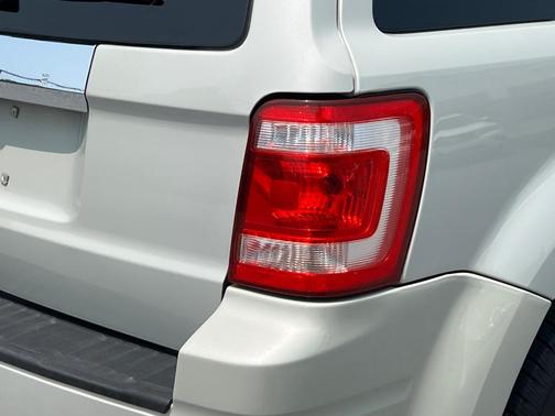 2009 Ford Escape Limited