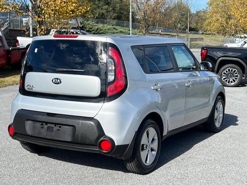 2016 Kia Soul Base
