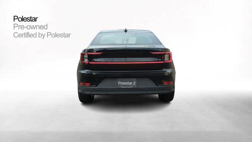 2022 Polestar 2 Long range Dual motor - AWD - Plus,Pilot