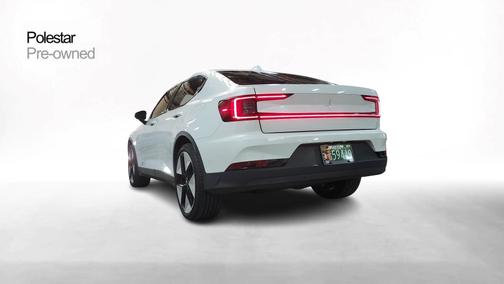 2023 Polestar 2 Long range Dual motor - AWD - Plus,Pilot