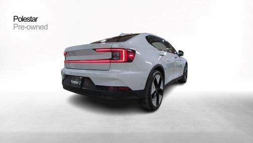 2023 Polestar 2 Long range Dual motor - AWD - Plus,Pilot
