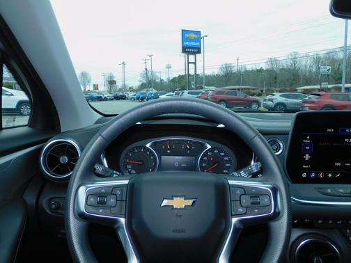 2024 Chevrolet Blazer LT