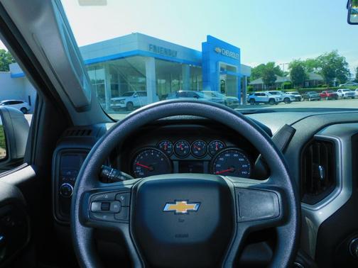 2024 Chevrolet Silverado 1500 WT