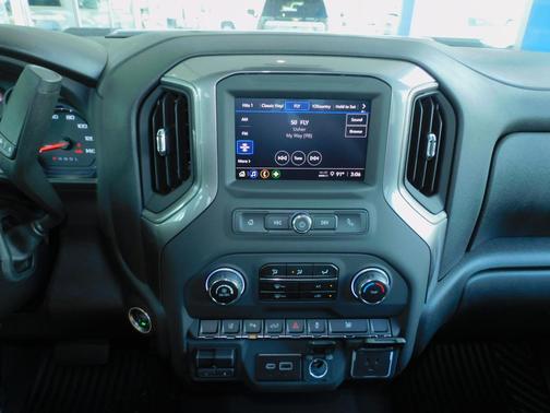 2025 Chevrolet Silverado 2500 Custom