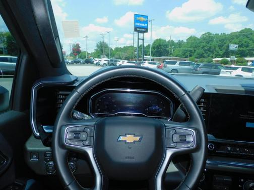 White 2024 Chevrolet Silverado 3500 High Country