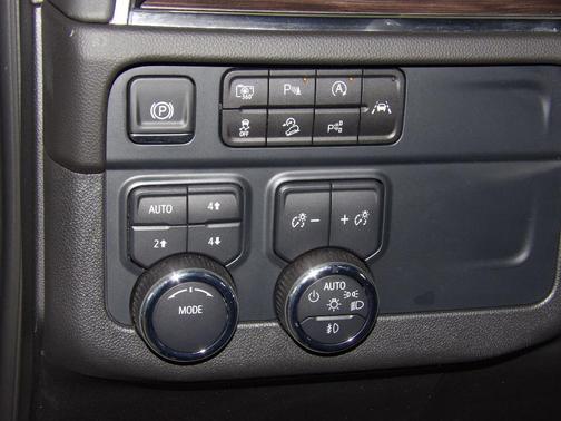 Gray 2025 Chevrolet Suburban Z71