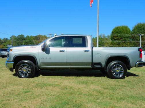 2026 Chevrolet Silverado 2500 LTZ