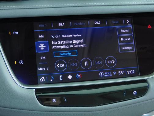 2022 Cadillac XT5 Premium Luxury