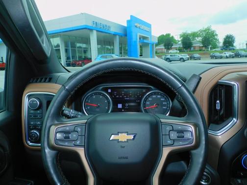 2023 Chevrolet Silverado 3500 High Country
