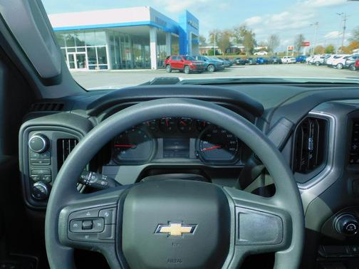 2026 Chevrolet Silverado 2500 Custom