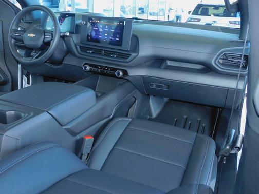 2024 Chevrolet Silverado EV WT