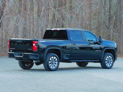 2023 Chevrolet Silverado 2500 Custom
