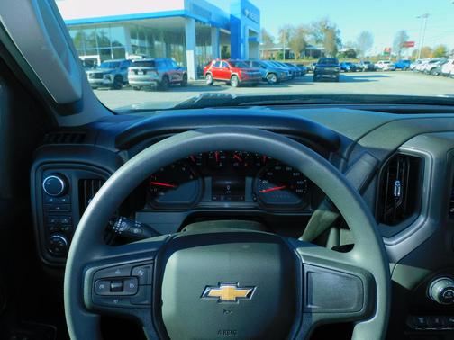 2026 Chevrolet Silverado 2500 Custom