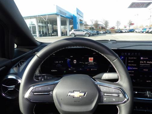 2026 Chevrolet Equinox EV LT 1