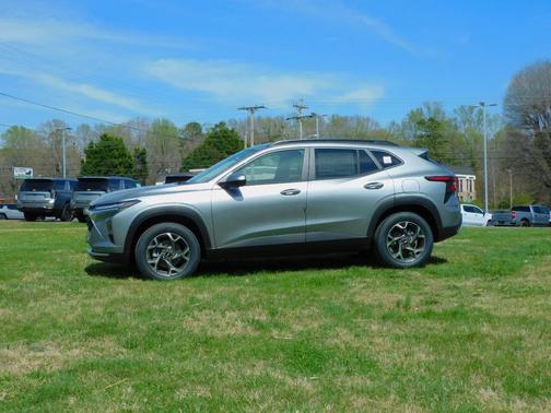 Gray 2026 Chevrolet Trax LT