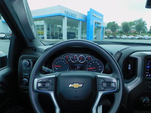 2023 Chevrolet Silverado 2500 Custom