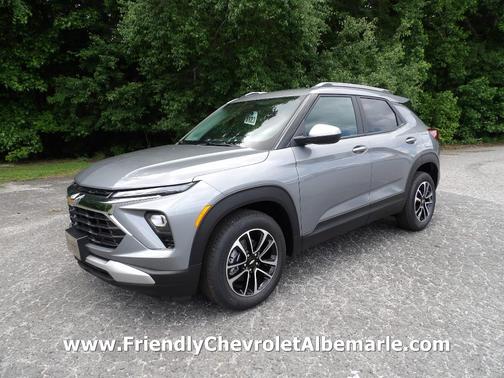 Gray 2026 Chevrolet Trailblazer LT