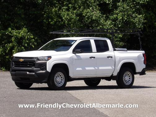 White 2024 Chevrolet Colorado WT