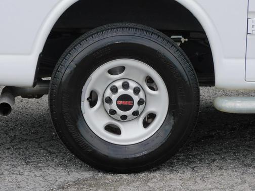 White 2024 GMC Savana 2500 Work Van