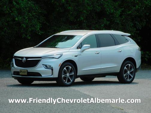 2022 Buick Enclave Essence