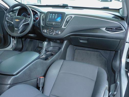 2018 Chevrolet Malibu 1LS