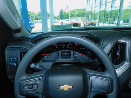 2025 Chevrolet Silverado 3500 WT