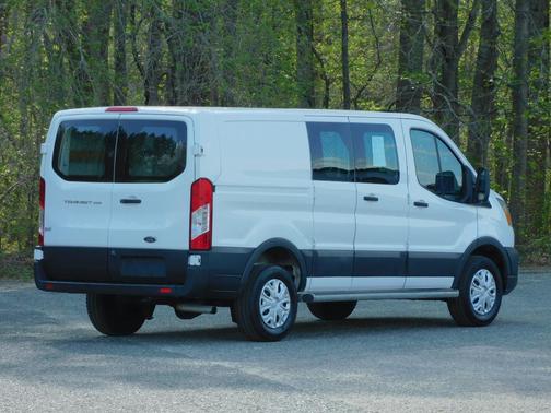 2021 Ford Transit-250
