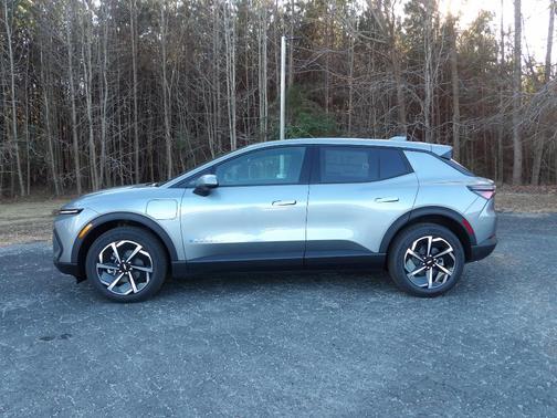 2026 Chevrolet Equinox EV LT 1