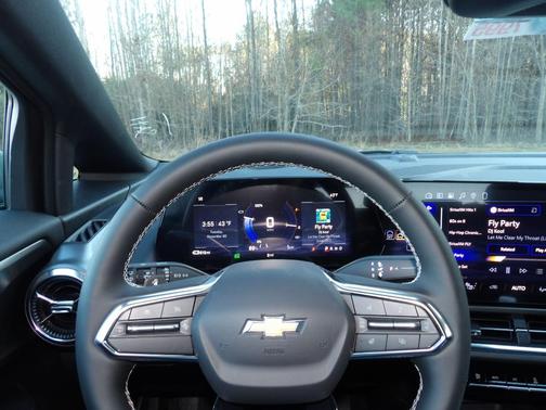 2026 Chevrolet Equinox EV LT 1