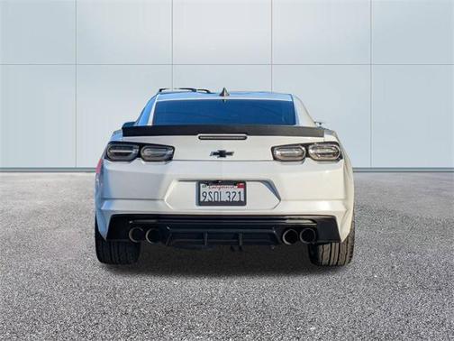2019 Chevrolet Camaro 1LT