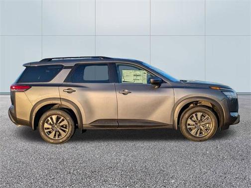 2025 Nissan Pathfinder SV FWD