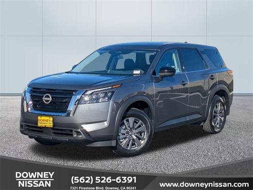 2025 Nissan Pathfinder S FWD