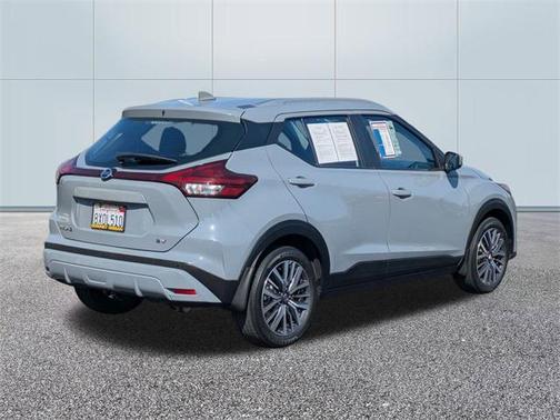 2021 Nissan Kicks SV