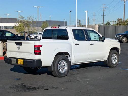 2026 Nissan Frontier S