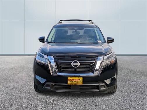 2025 Nissan Pathfinder SV FWD