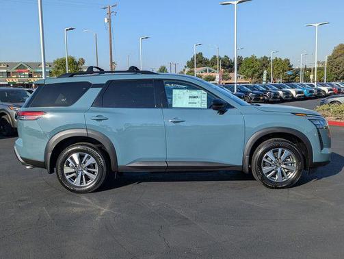 Baltic Teal 2026 Nissan Pathfinder SL