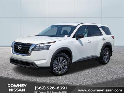 2025 Nissan Pathfinder S FWD