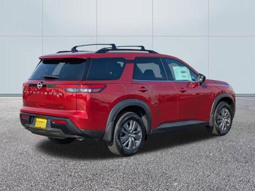 2026 Nissan Pathfinder SV