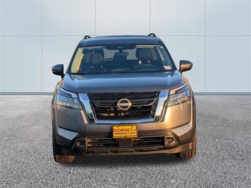 2024 Nissan Pathfinder SV FWD