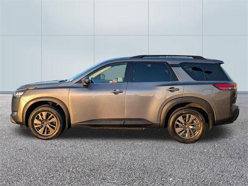 2024 Nissan Pathfinder SV FWD
