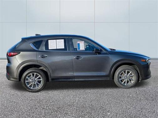 2022 Mazda CX-5 2.5 S Preferred Package