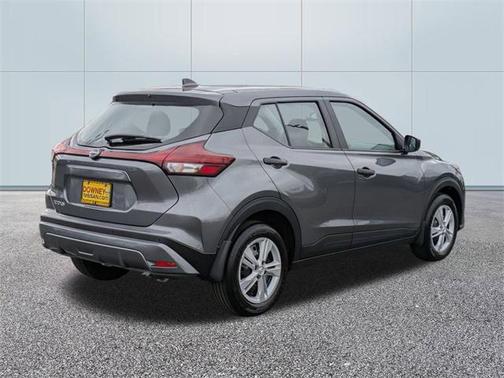 2025 Nissan Kicks S