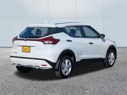 2025 Nissan Kicks S