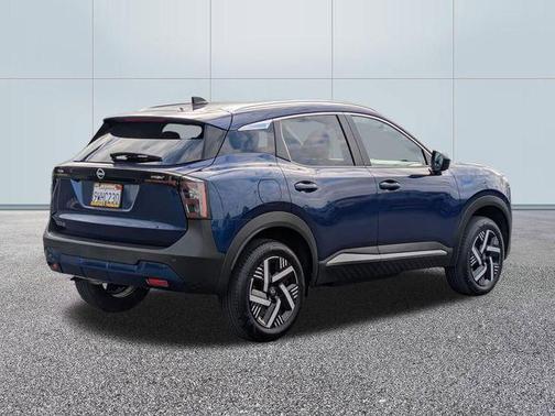 Deep Blue Pearl 2026 Nissan Kicks SV