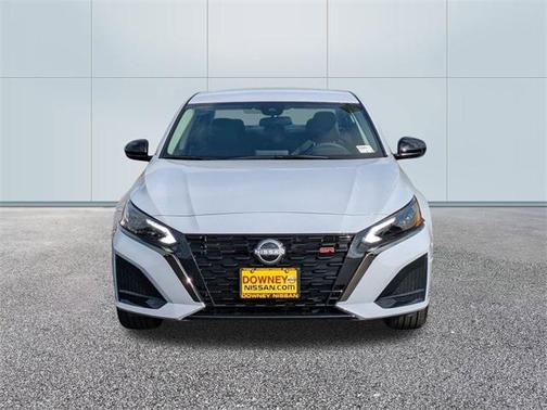 2025 Nissan Altima SR FWD