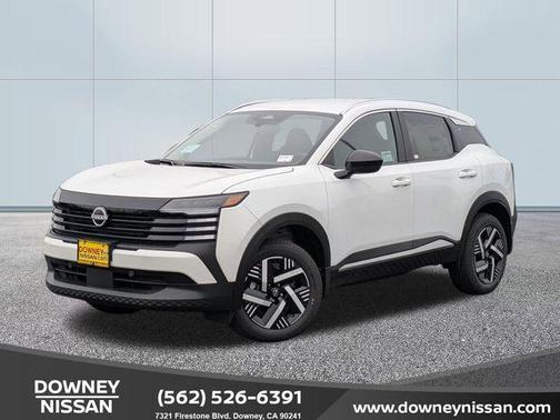 Aspen White Tricoat 2026 Nissan Kicks SV